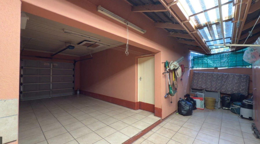 3 Bedroom Property for Sale in Flamwood North West